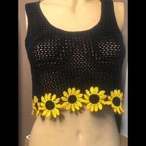 Knitt top shirt blouse coverup with sunflower design